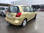 Toyota Corolla Verso 2003 Keltainen