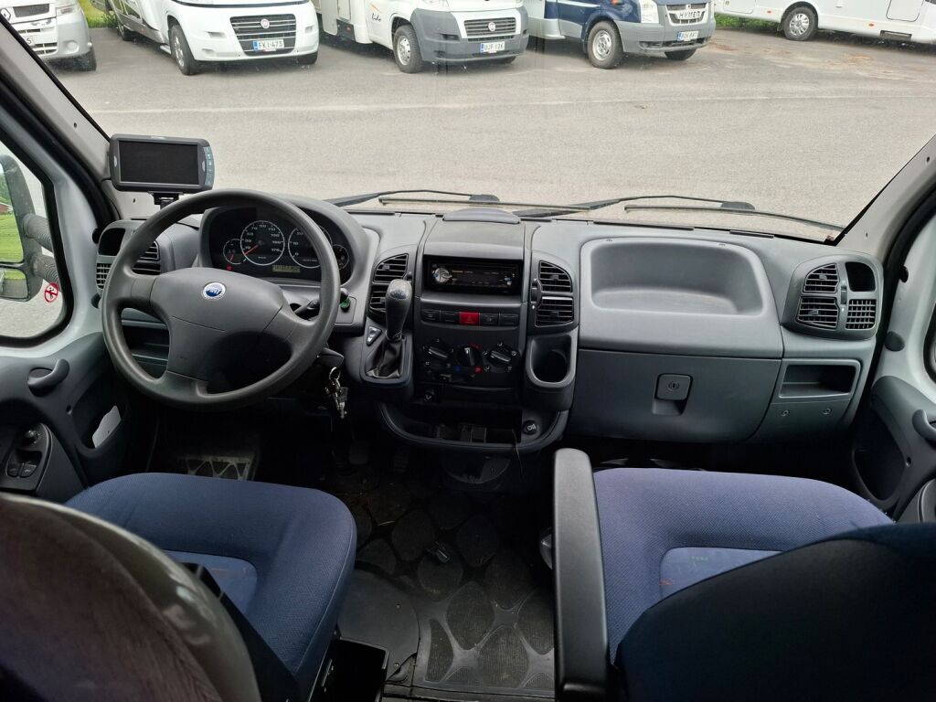 Dethleffs T6541 Advantage 2003 Valkoinen