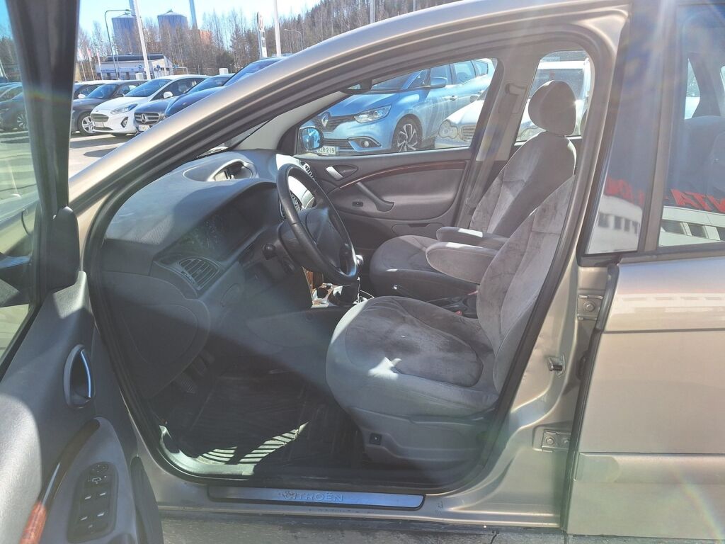 Citroen C5 2004 Ruskea (beige)