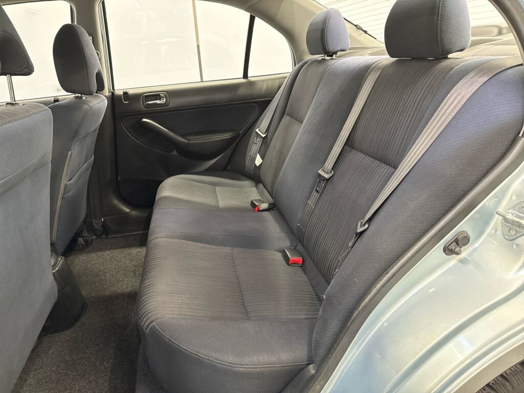 Honda Civic 2005 Sininen