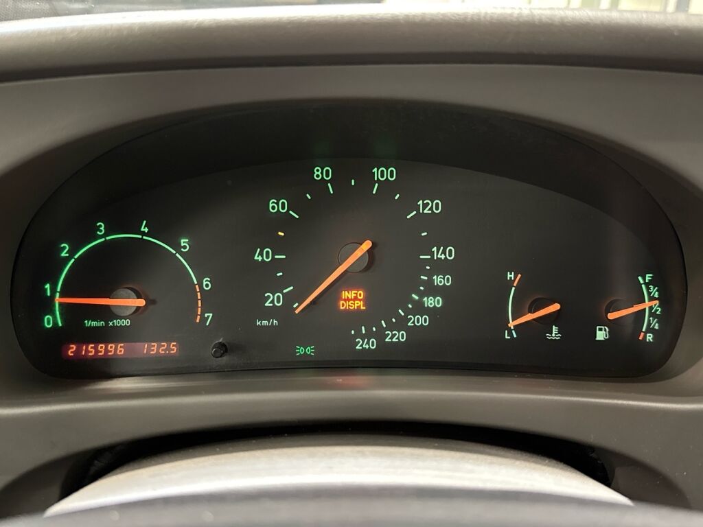 Saab 9-5 1998 Harmaa