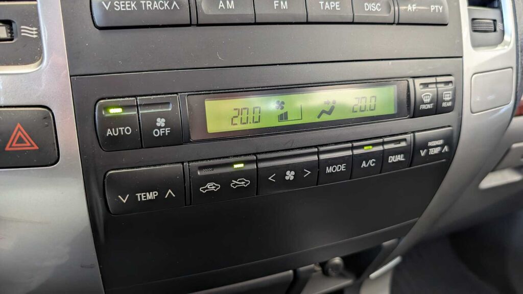 Toyota Land Cruiser 2003 Hopea