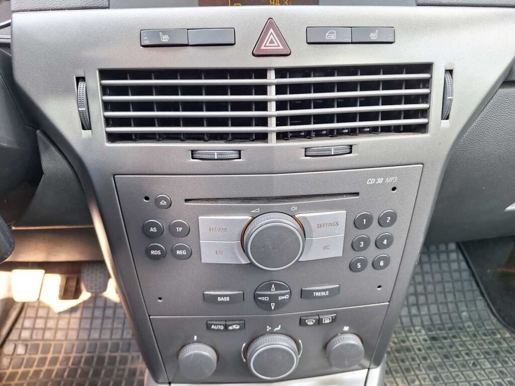 Opel Astra 2005 Ruskea (beige)