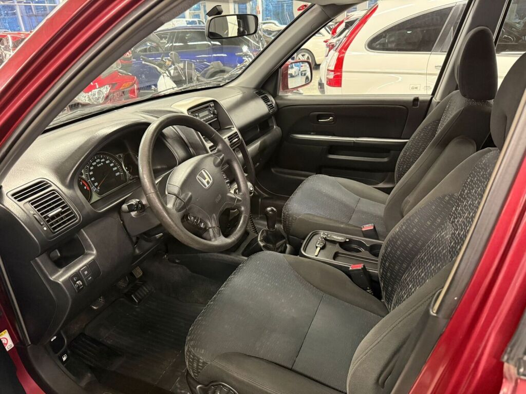 Honda CR-V 2005 Punainen