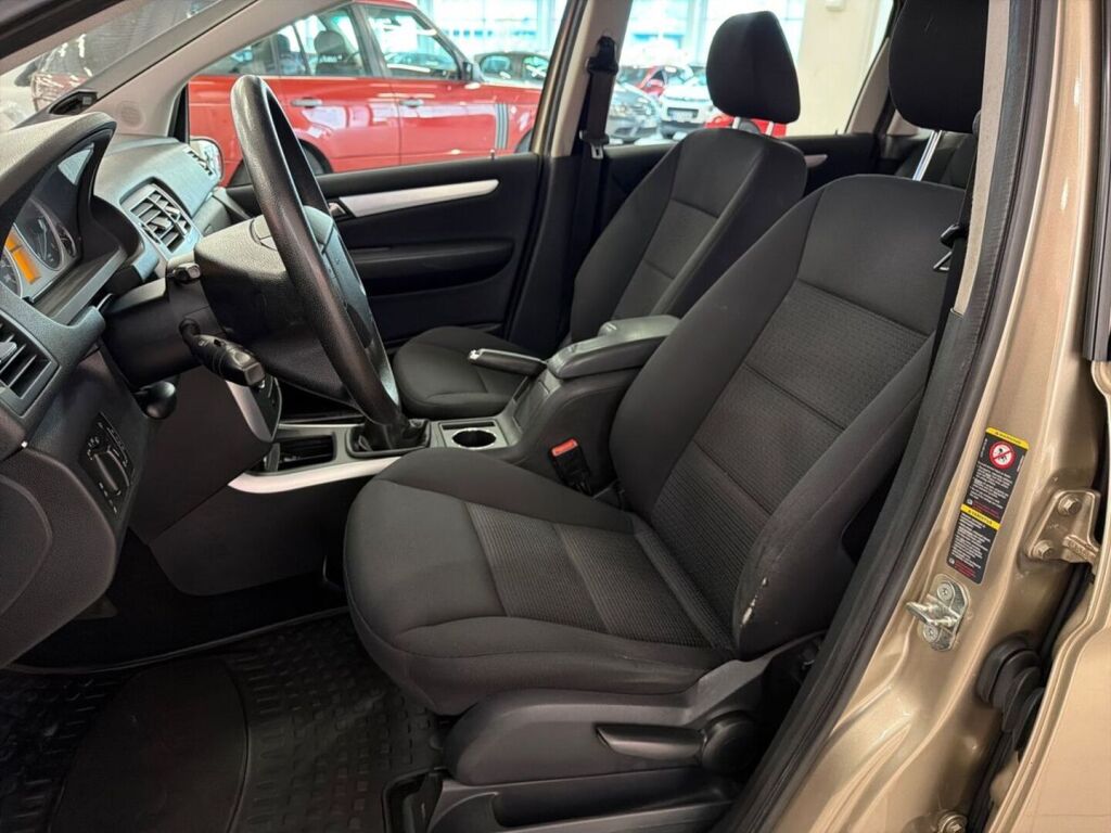 Mercedes-Benz B 2006 Harmaa