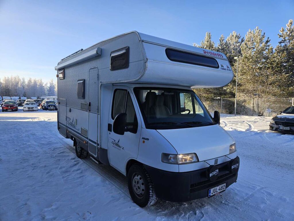 Dethleffs Esprit 2001 Valkoinen