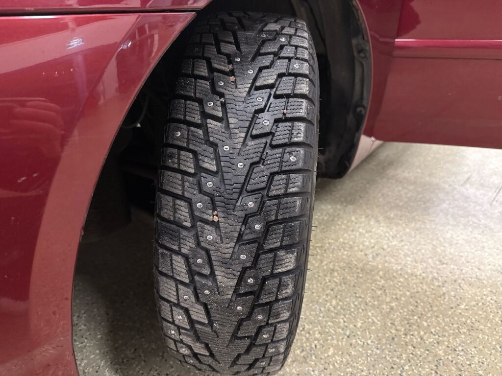 Toyota Corolla 2006 Punainen