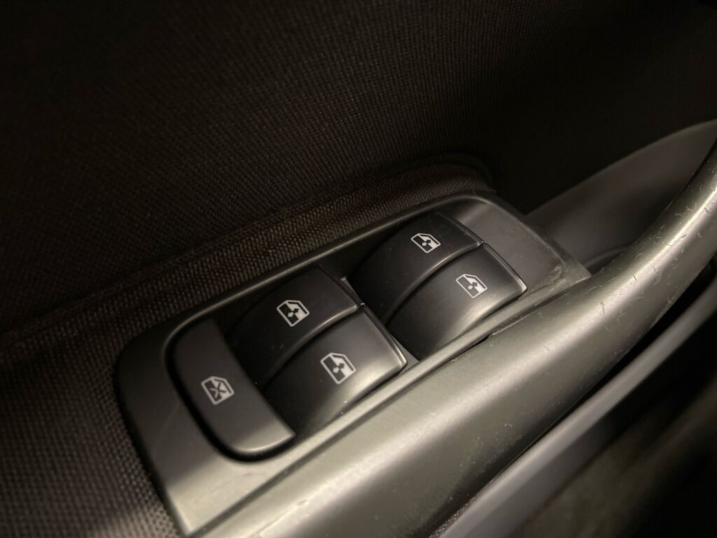 Saab 9-3 2006 Harmaa