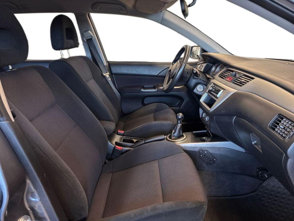 Mitsubishi Lancer 2007 Harmaa