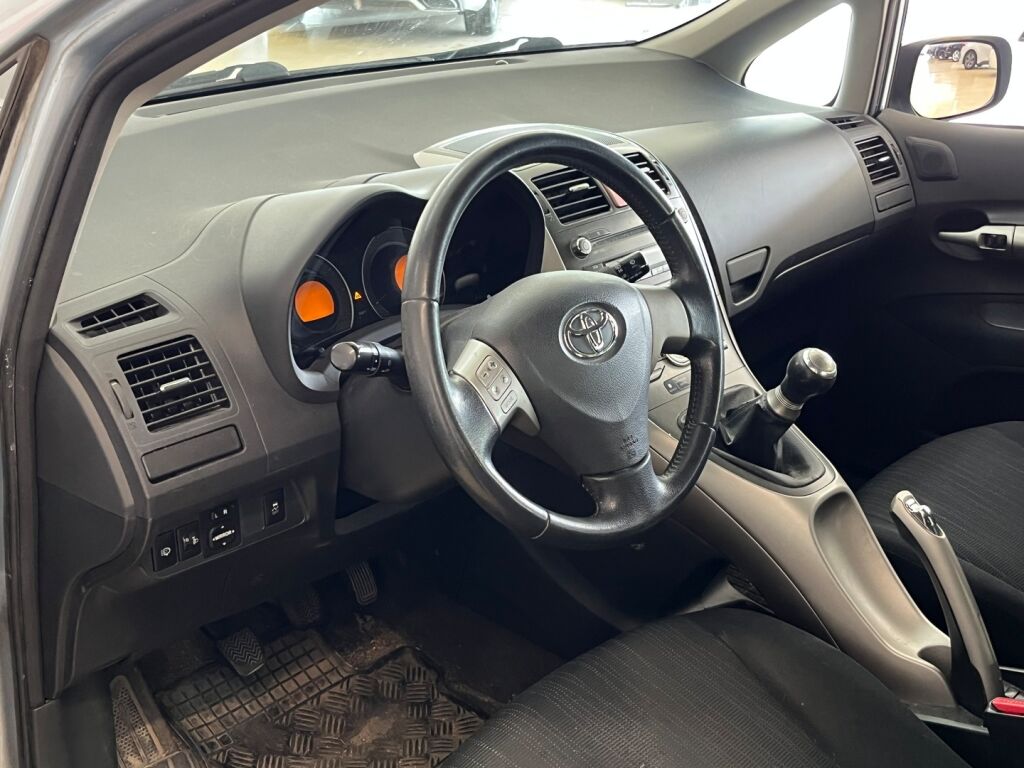 Toyota Auris 2007 Sininen