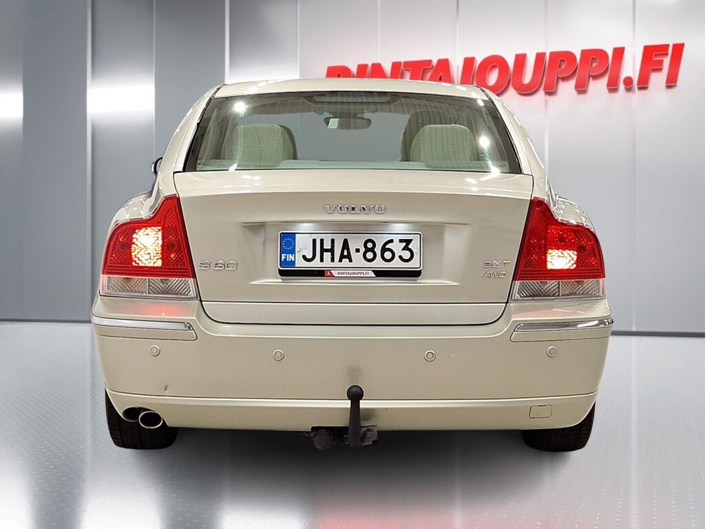 Volvo S60 2007 Keltainen
