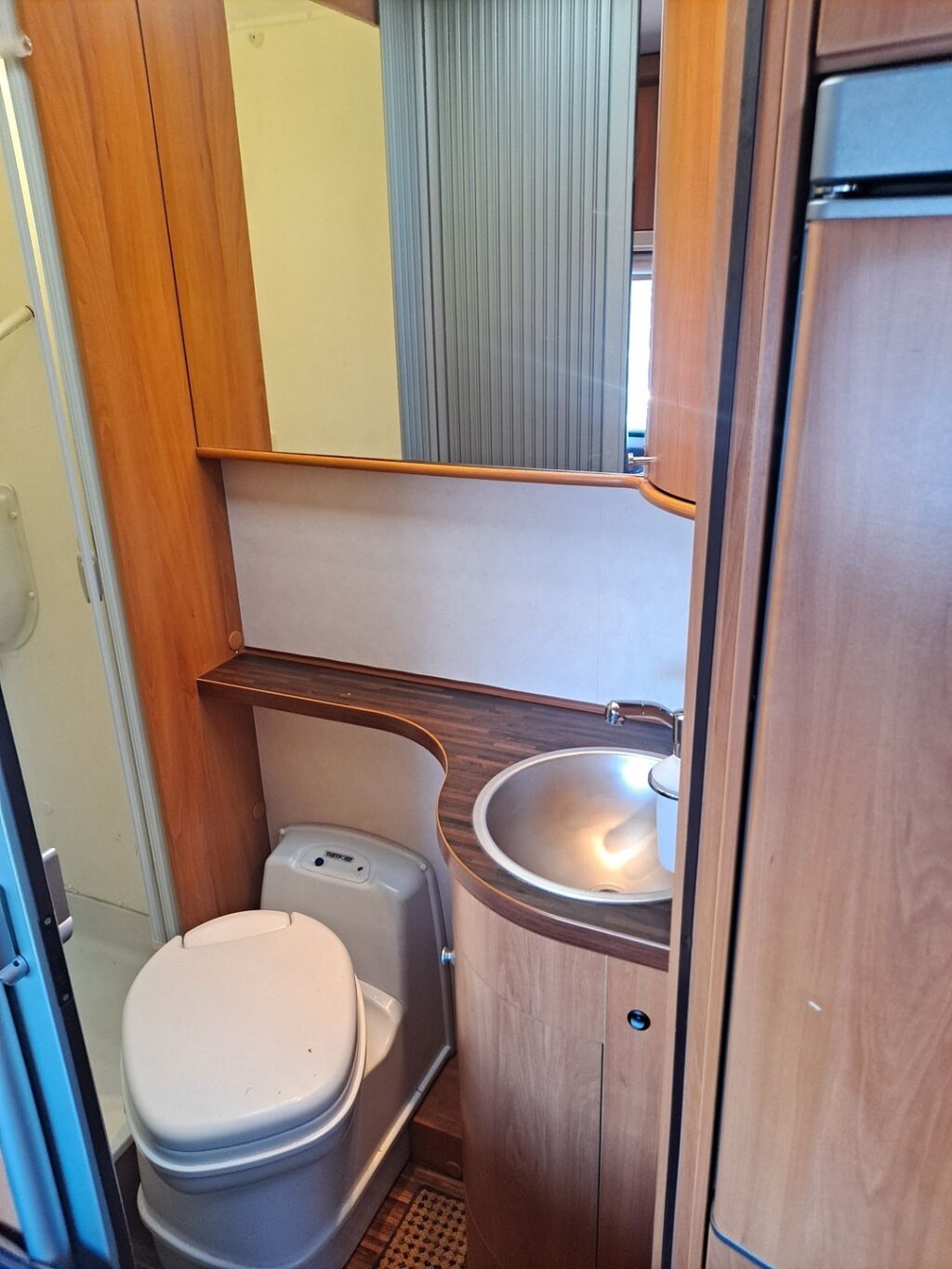 Hymer T 652 CL 2008 Valkoinen