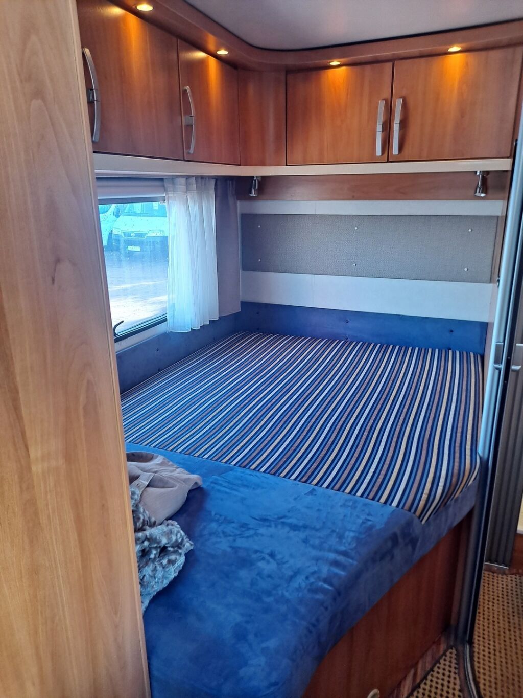 Hymer T 652 CL 2008 Valkoinen