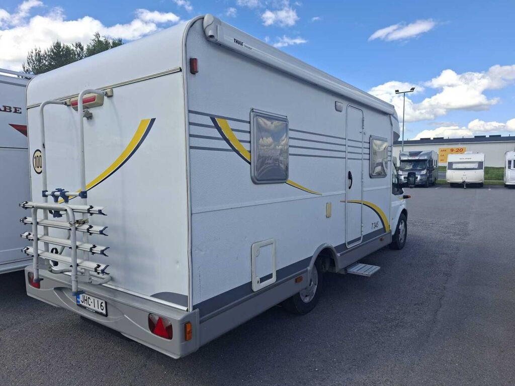 Carado T345 2007 Valkoinen