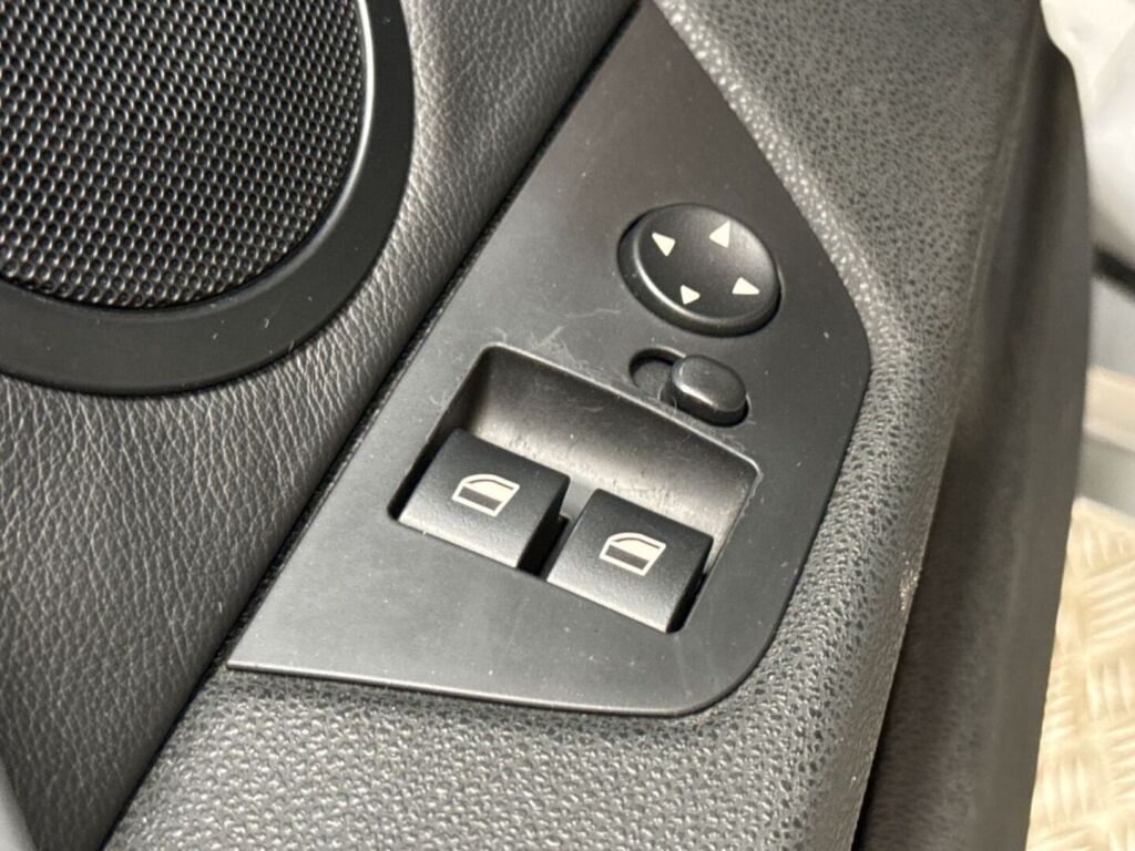 BMW Z4 2008 Harmaa