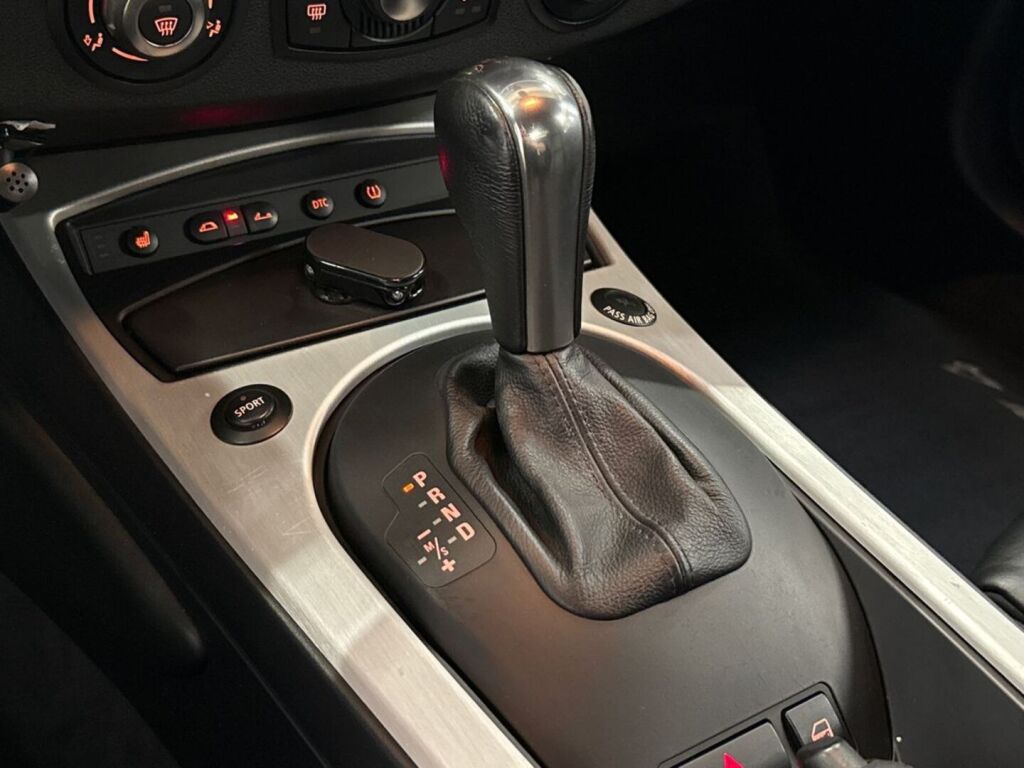 BMW Z4 2008 Harmaa
