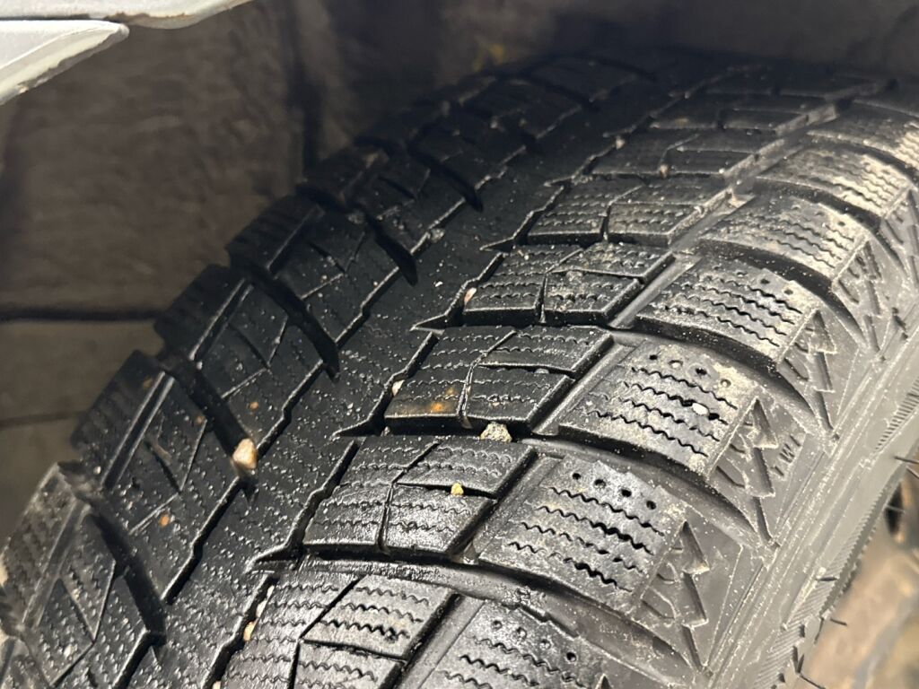 Toyota Avensis 2007 Hopea