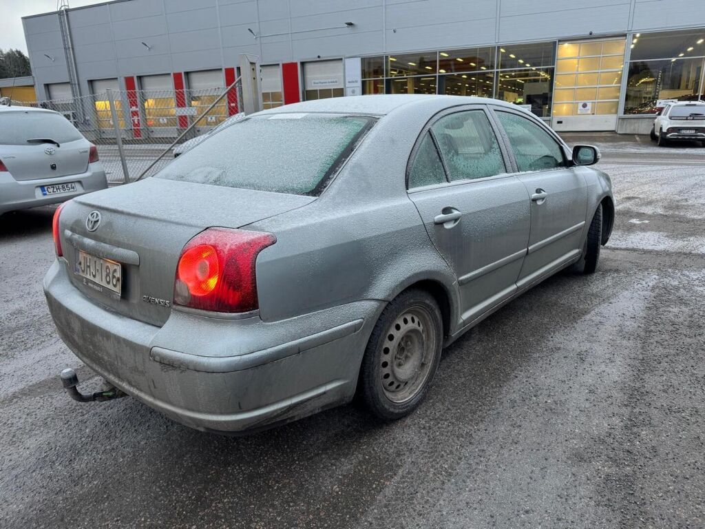 Toyota Avensis 2007 Hopea