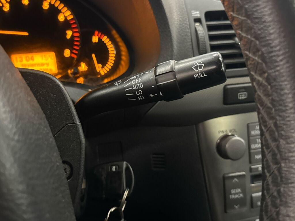 Toyota Avensis 2007 Hopea