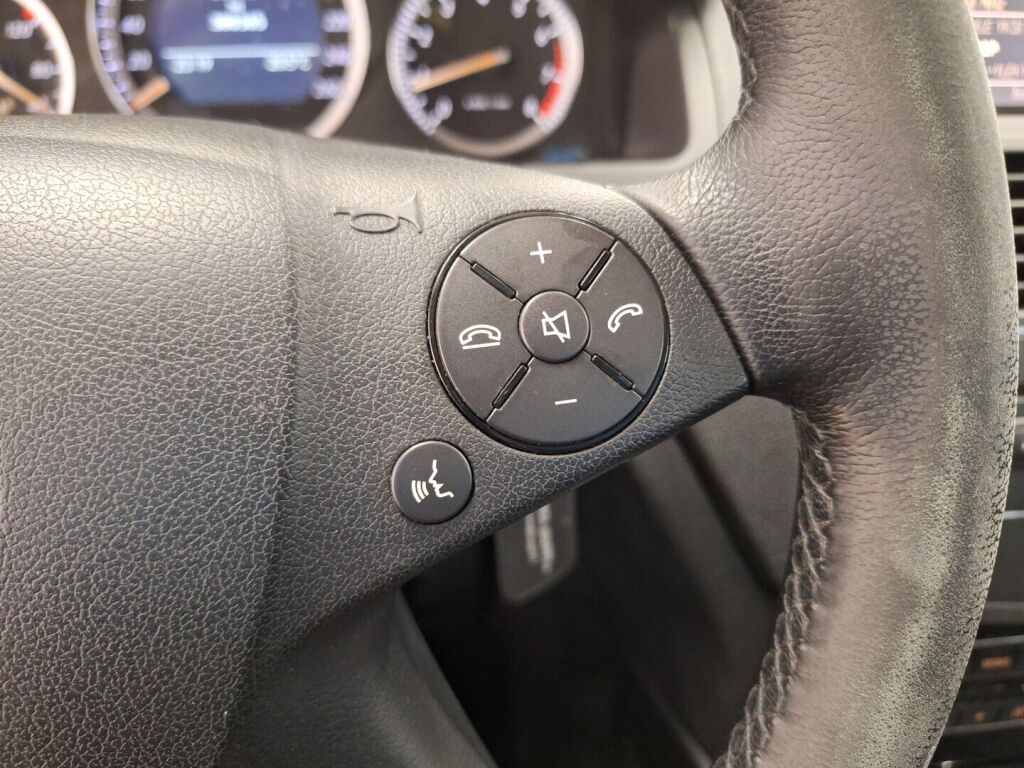 Mercedes-Benz C 2008 Harmaa