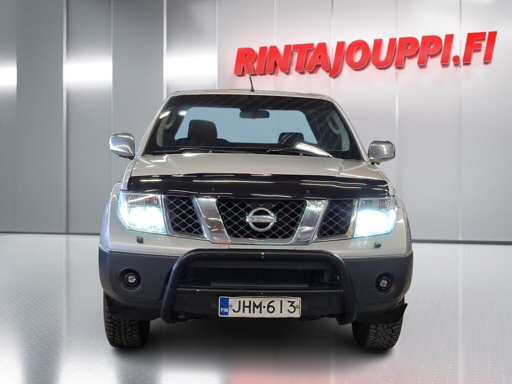 Nissan Navara 2008 Punainen