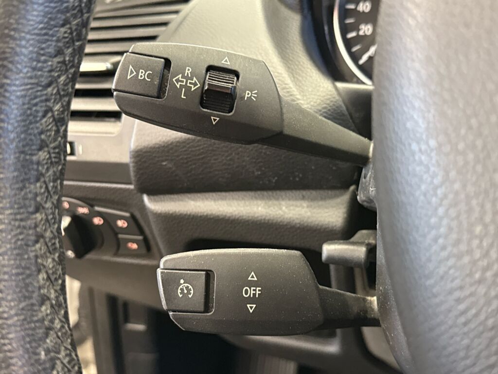 BMW 116 2011 Valkoinen