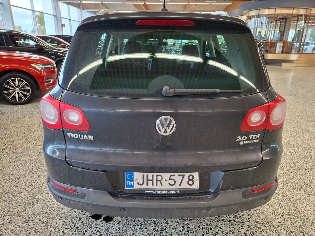 Volkswagen Tiguan 2011 Musta