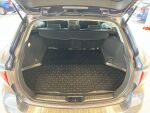 Toyota Avensis 2011 Sininen