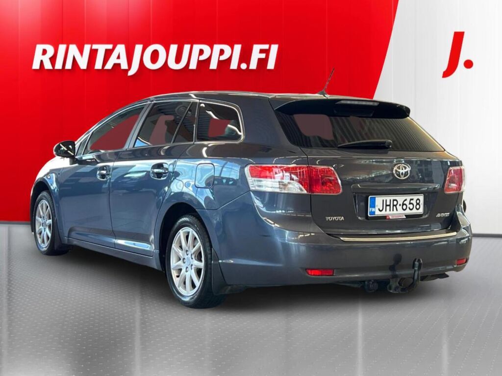 Toyota Avensis 2011 Sininen