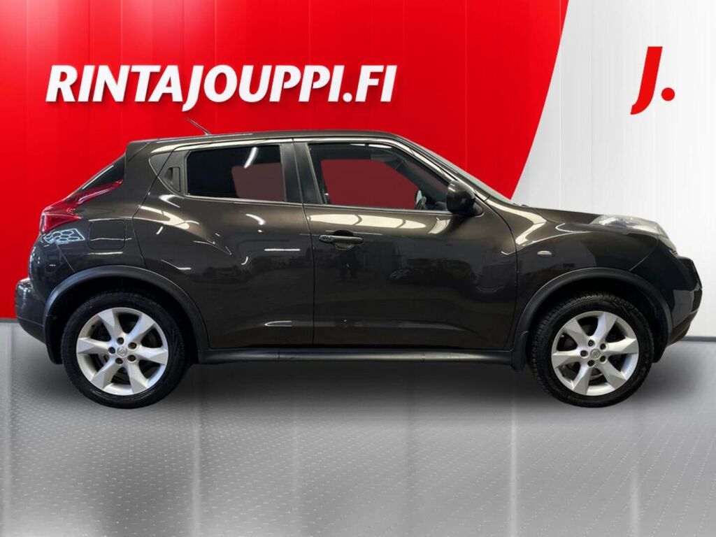 Nissan Juke 2011 Ruskea (beige)