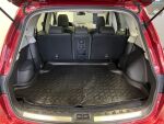 Nissan Qashqai+2 2011 Punainen
