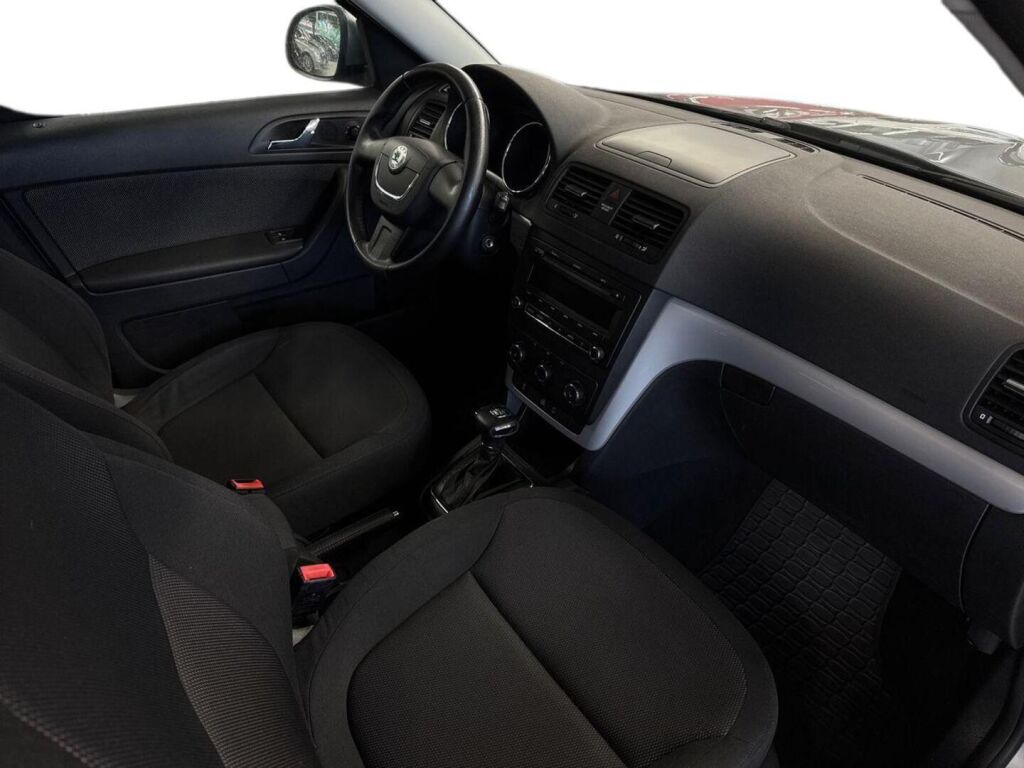 Skoda Yeti 2011 Harmaa