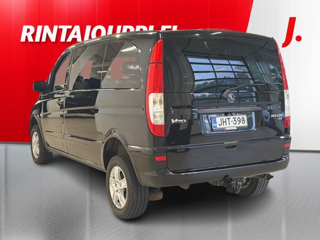 Mercedes-Benz Vito 2011 Musta