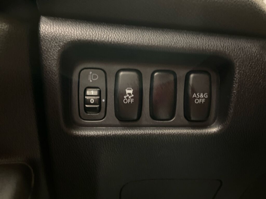 Mitsubishi ASX 2011 Ruskea (beige)