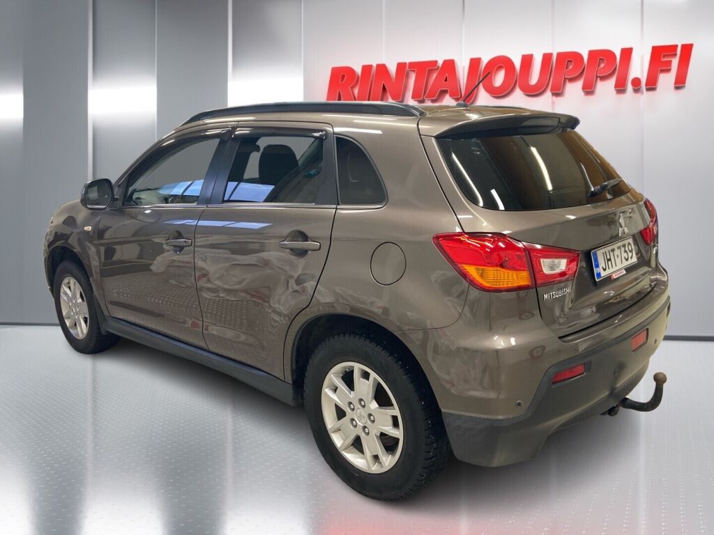 Mitsubishi ASX 2011 Ruskea (beige)