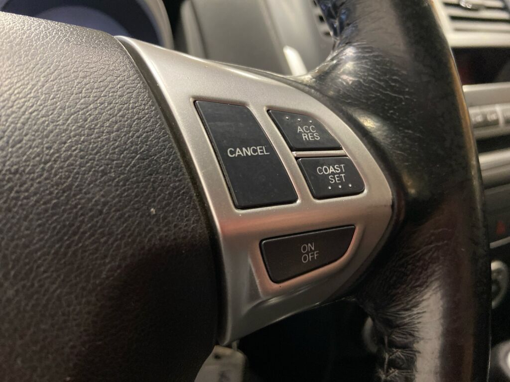 Mitsubishi ASX 2011 Ruskea (beige)