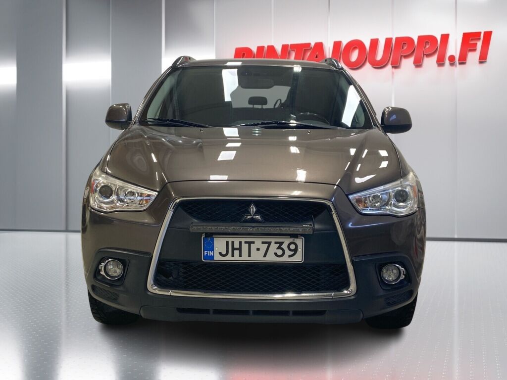 Mitsubishi ASX 2011 Ruskea (beige)