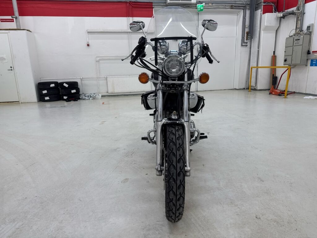 Yamaha XV 1999 PUNAINEN