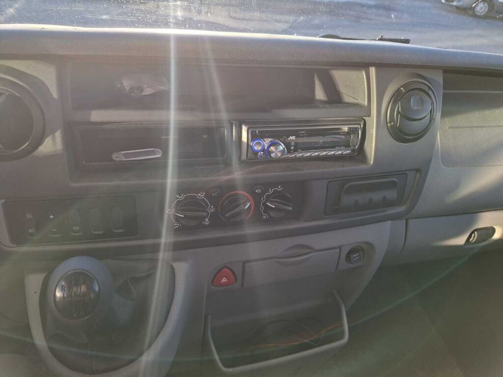 Adria IZOLA S 687 SP 2008 Valkoinen