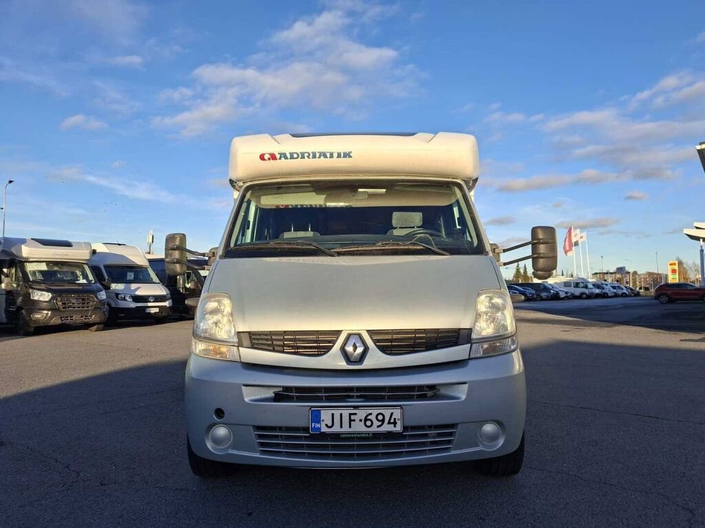Adria IZOLA S 687 SP 2008 Valkoinen
