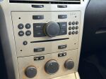 Opel Astra 2009 Punainen