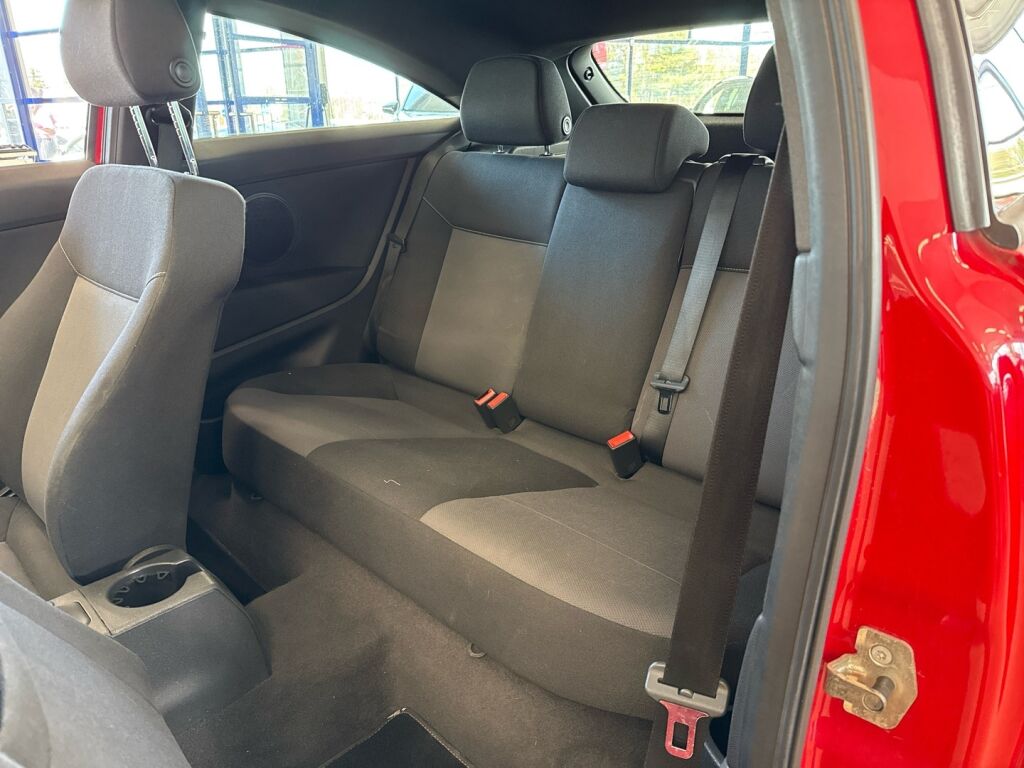 Opel Astra 2009 Punainen