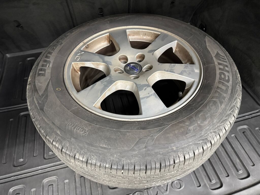 Volvo XC60 2012 Musta