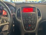 Opel Astra 2013 Valkoinen