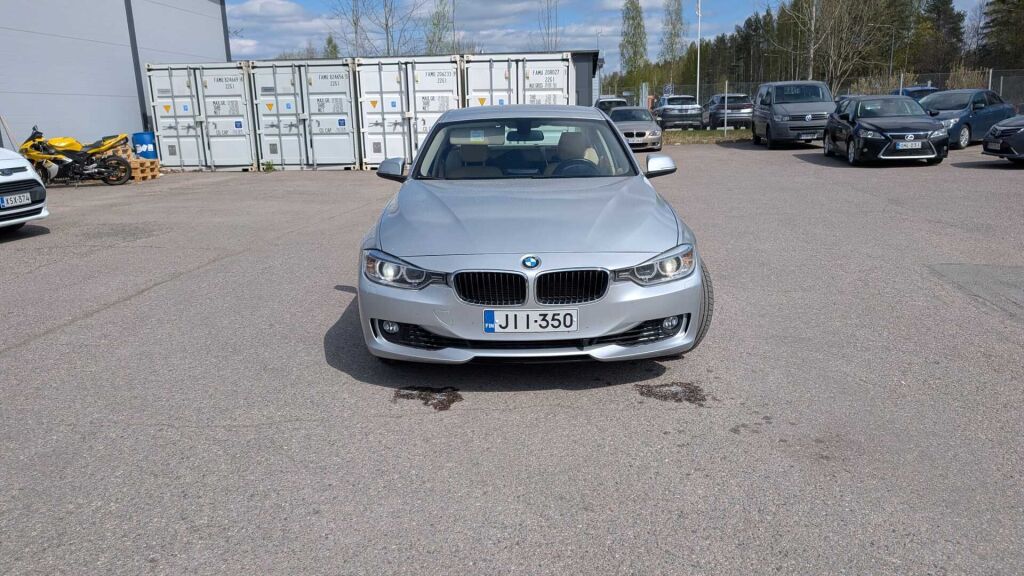 BMW 320 2012 Hopea