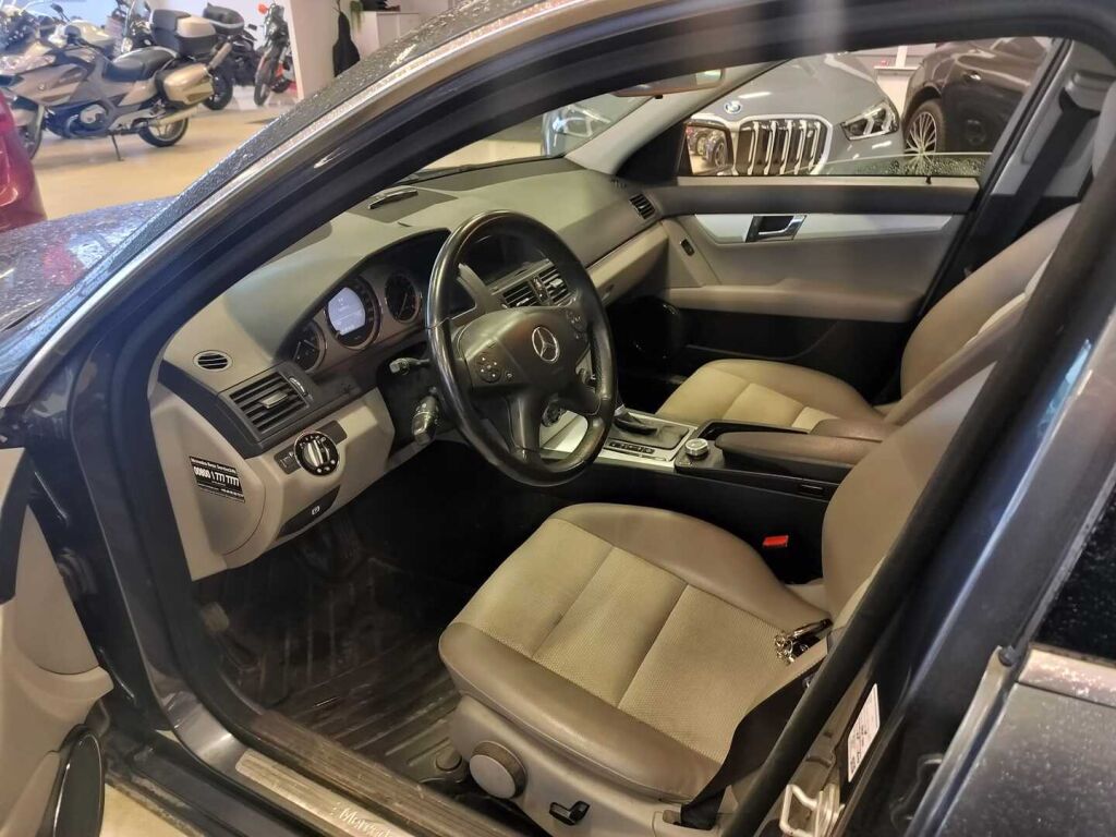 Mercedes-Benz C 2007 Harmaa