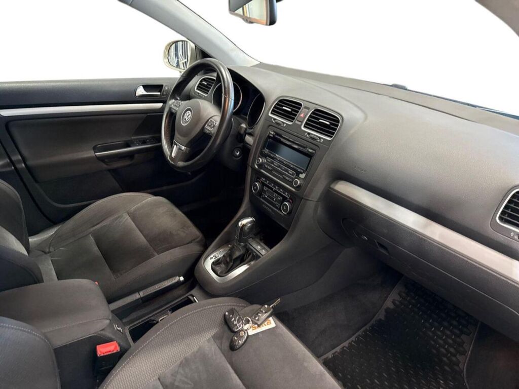 Volkswagen Golf 2012 Hopea