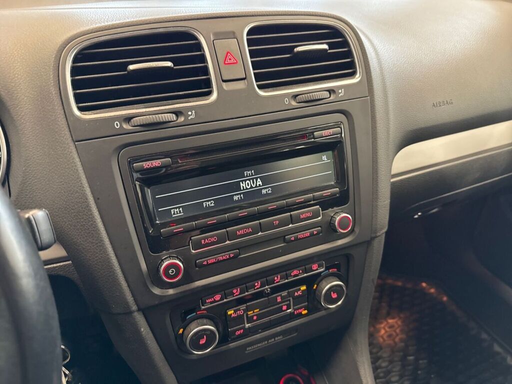 Volkswagen Golf 2012 Hopea