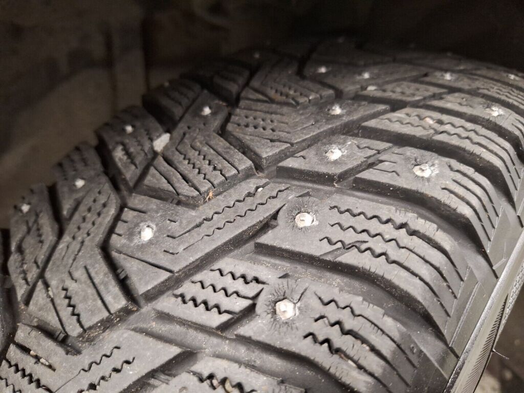 Volvo V40 2012 Punainen