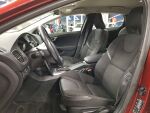 Volvo V40 2012 Punainen